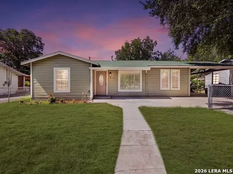 910 Menefee Blvd, San Antonio, TX 78237