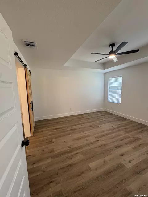 Bedroom - 2000 Owens Ave, Three Rivers, TX 78071 photo 2 of 4