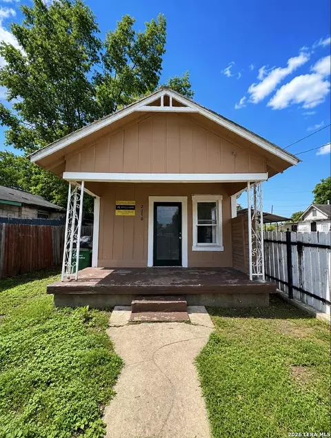 2216 San Fernando St, San Antonio, TX 78207