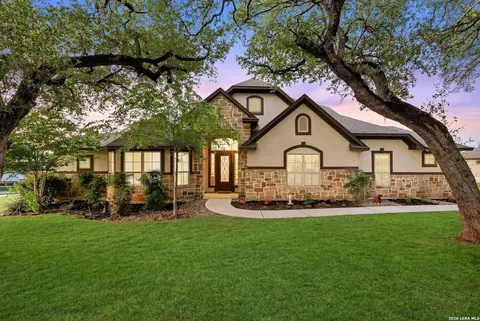 5608 Copper Crk, New Braunfels, TX 78132