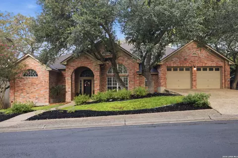 18323 Apache Springs Dr, San Antonio, TX 78259