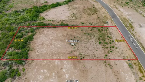 351 Paseo Del Lago, Eagle Pass, TX 78852 photo 6