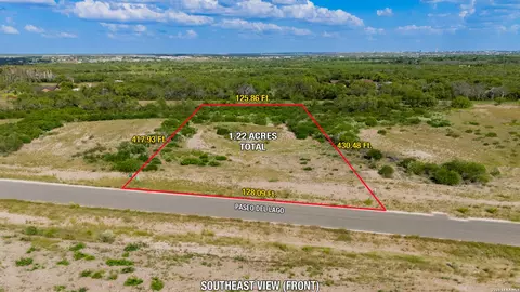 270 Paseo Del Lago, Eagle Pass, TX 78852