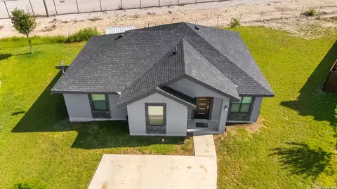 View/Area - 2388 Oak Breeze Cir, Eagle Pass, TX 78852 photo 1 of 6