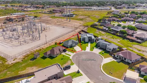 View/Area - 2388 Oak Breeze Cir, Eagle Pass, TX 78852 photo 4 of 6