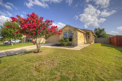 2630 Lonesome Creek Trl, New Braunfels, TX 78130