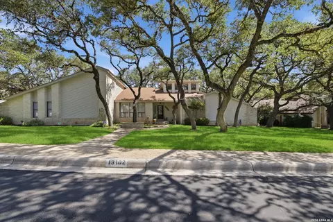 13102 Hunters Ledge, San Antonio, TX 78230