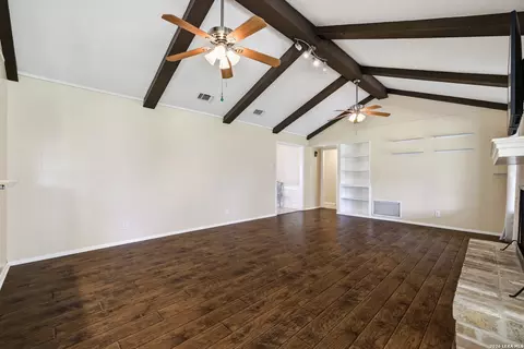 Living - 418 Crestwind Dr, Windcrest, TX 78239 photo 3 of 8