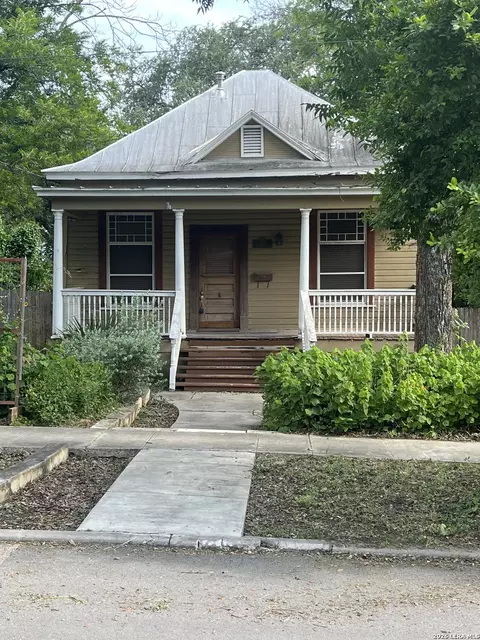 432 W Woodlawn Ave, San Antonio, TX 78212