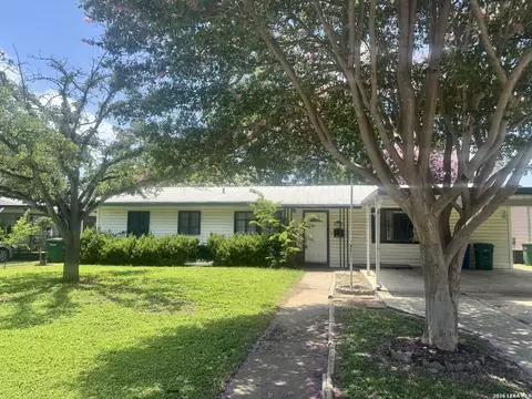 318 Sublett Dr, San Antonio, TX 78223