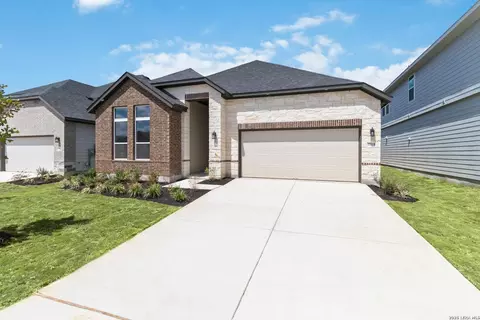 2708 Sierra Chicas Ln, Seguin, TX 78155