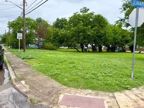 1625 Burnet St, San Antonio, TX 78202