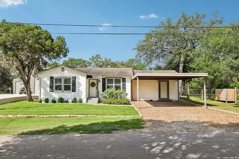 1187 Madeline St, New Braunfels, TX 78132