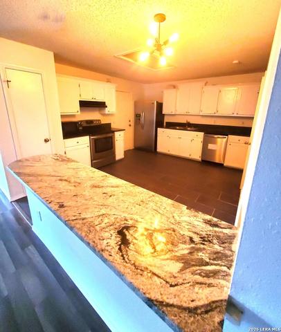 7834 Larcrest, San Antonio, TX 78251
