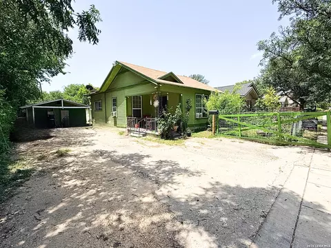 1110 W Lynwood Ave, San Antonio, TX 78201