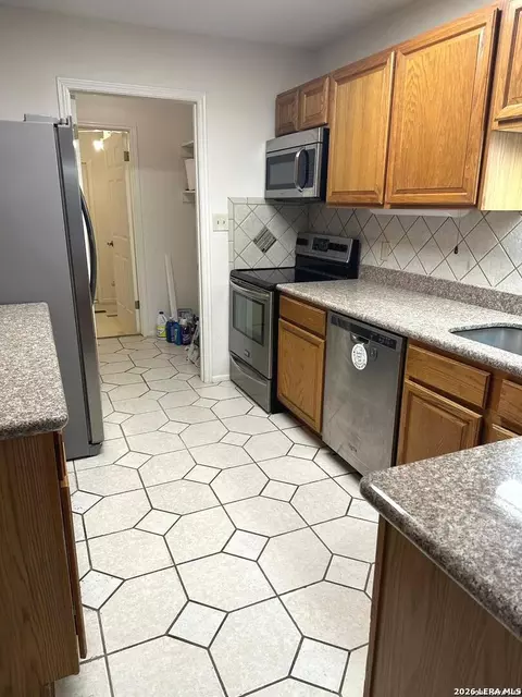 Kitchen - 336 Sollock Dr, Devine, TX 78016 photo 1 of 2