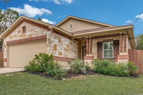 422 Weatherby Dr, Spring Branch, TX 78070
