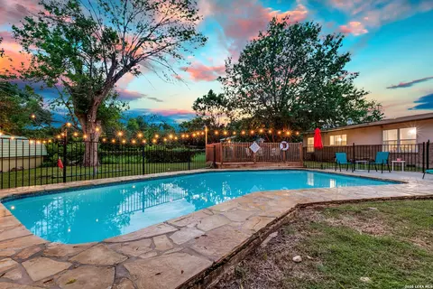 346 Shannon Lee, San Antonio, TX 78216
