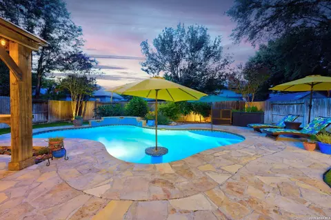 3035 Fall Mist Dr, San Antonio, TX 78247
