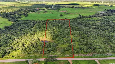 485 Marrou Rd, Seguin, TX 78155