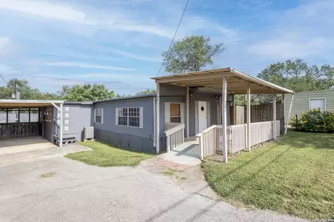 Other - 703 S Baylor, Cotulla, TX 78014 photo 14 of 22