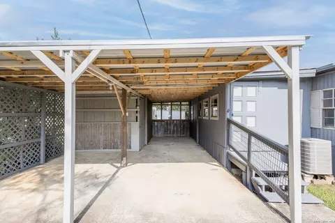 Other - 703 S Baylor, Cotulla, TX 78014 photo 12 of 22