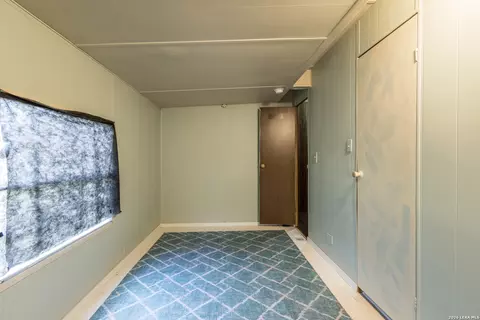 Other - 703 S Baylor, Cotulla, TX 78014 photo 6 of 22
