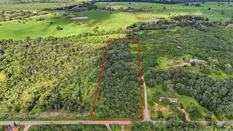 645 Marrou Rd, Seguin, TX 78155