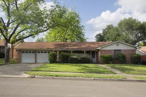 3715 Oak Trl, San Antonio, TX 78228