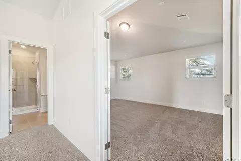 Entry Way - 2948 Junction Bay Blank, Converse, TX 78109 photo 8 of 9