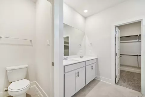 Entry Way - 2948 Junction Bay Blank, Converse, TX 78109 photo 6 of 9