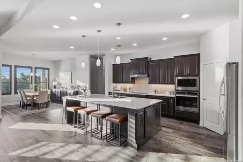 25814 Echo Mtn, San Antonio, TX 78260