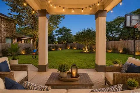 20307 Hillbrook Park, San Antonio, TX 78259