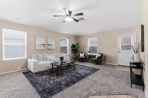 6108 Black Butte, Schertz, TX 78108