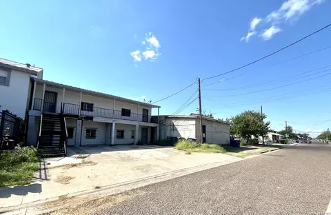 1619 Convent Ave, Laredo, TX 78040