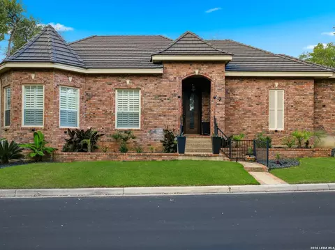 7 Westcourt Ln, San Antonio, TX 78257