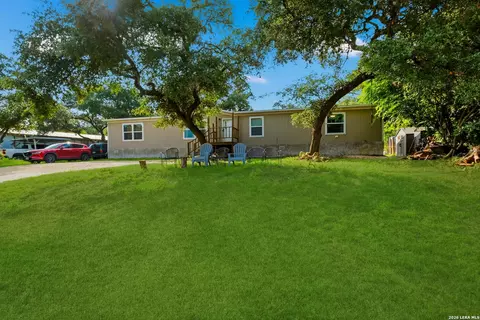 727 Yanticaw Brook St, San Antonio, TX 78260