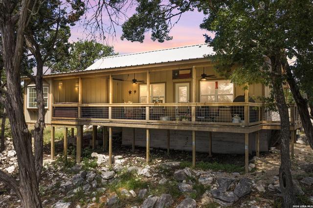 340 Connie Ln, Ingram, TX 78025