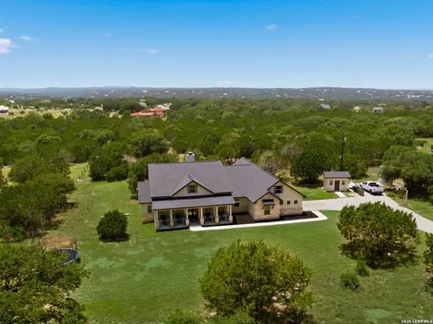 125 White Oak Trl, Boerne, TX 78006
