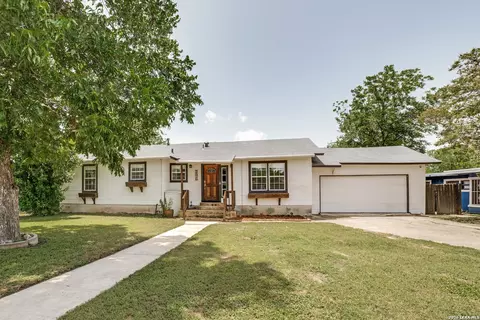 2540 W Summit Ave, San Antonio, TX 78228