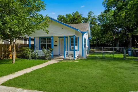 1814 Santa Anna, San Antonio, TX 78201