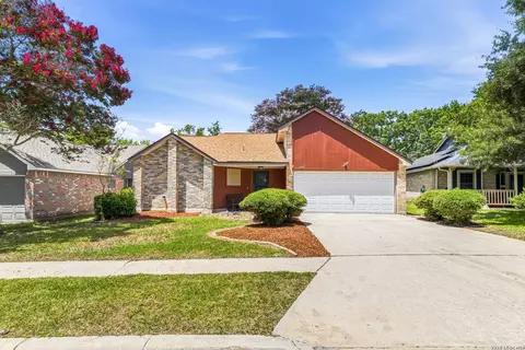 10907 Forest Farm, Live Oak, TX 78233