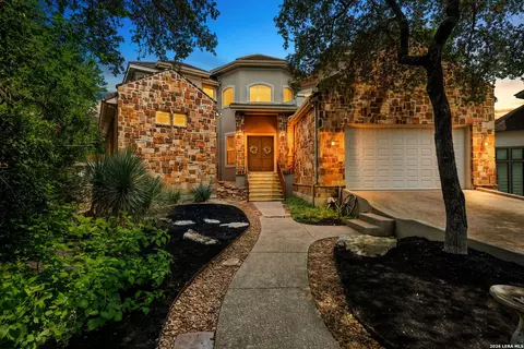 10 Falls Vw, Boerne, TX 78015