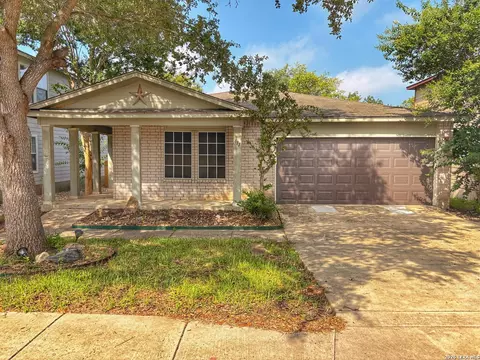 417 Hinge Fls, Cibolo, TX 78108