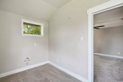 Other - 606 E Austin St, Luling, TX 78648 photo 5 of 6