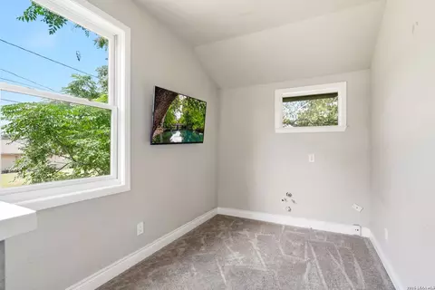 Other - 606 E Austin St, Luling, TX 78648 photo 6 of 6