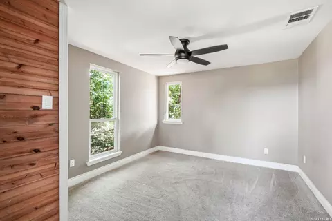 Bedroom - 606 E Austin St, Luling, TX 78648 photo 7 of 8
