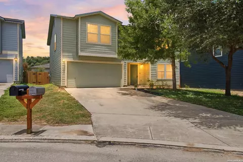 9135 Malabar Cyn, San Antonio, TX 78245