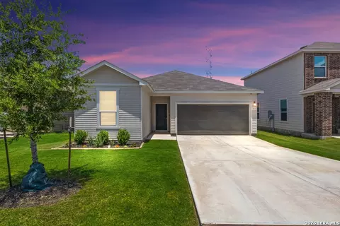 702 Cedar Kys, San Antonio, TX 78245