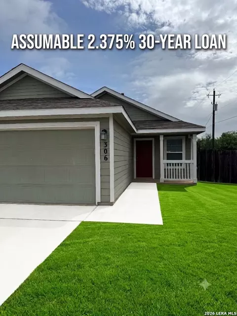 306 Pradera Cv, San Antonio, TX 78237